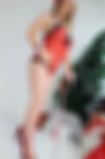 Blonde hair london escort Darcy-leeds